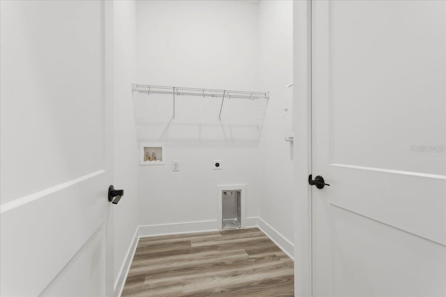 Spacious, unfurnished interior of a new home in Kirkland Farms, Alachua (Image 30).