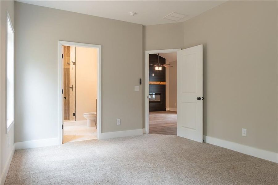 Spacious, unfurnished interior of a new home in , Dallas (Image 11). Spacious, unfurnished interior of a new home in , Dallas (Image 11).