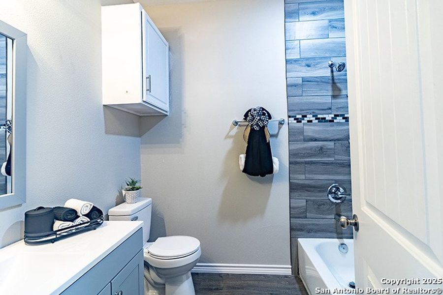 Furnished interior view inside a new home in , Bryan (Image 3).