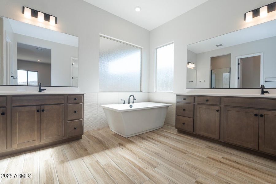 Tri Pointe Whispering Hills 98 - Primary Tri Pointe Whispering Hills 98 - Primary