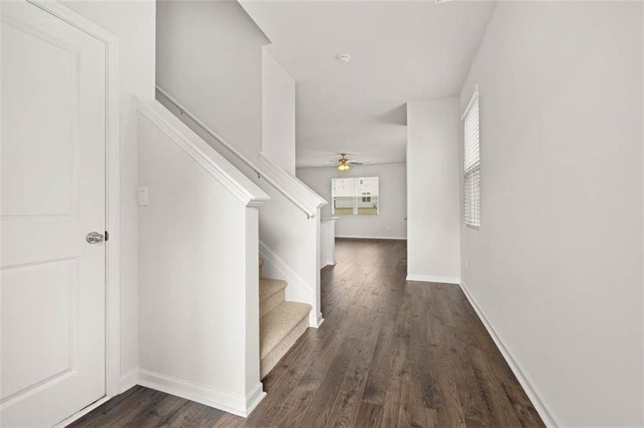 Spacious, unfurnished interior of a new home in Shoal Creek, Hampton (Image 29).