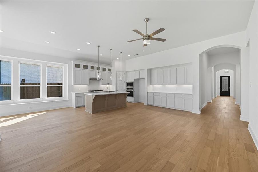 Spacious, unfurnished interior of a new home in Devonshire, Forney (Image 22). Spacious, unfurnished interior of a new home in Devonshire, Forney (Image 22).