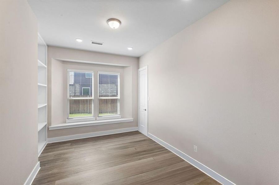 Office or 5th bedroom Office or 5th bedroom