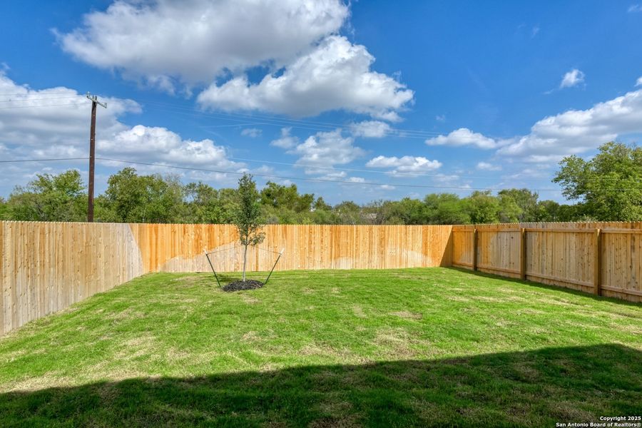 Exterior details and patio area of a home in Meadows at Hennersby Hollow 40's, San Antonio (Image 3). Exterior details and patio area of a home in Meadows at Hennersby Hollow 40's, San Antonio (Image 3).
