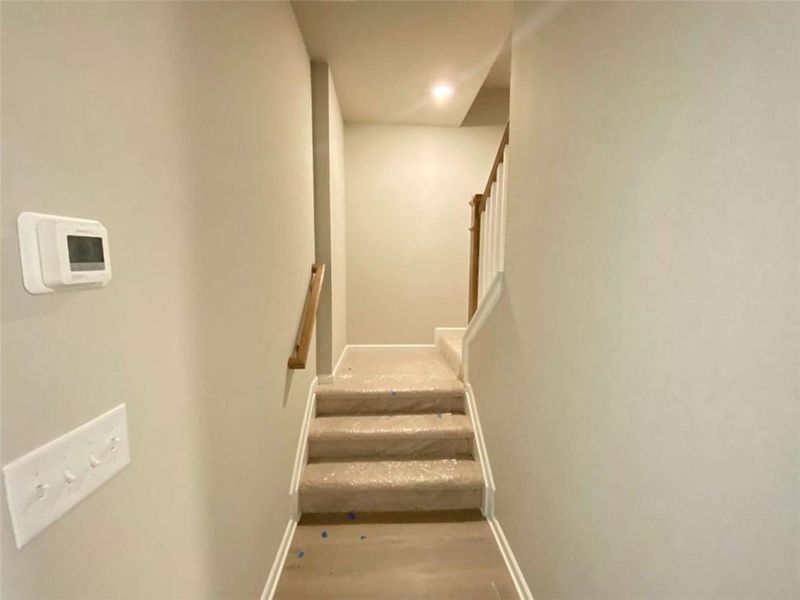 Spacious, unfurnished interior of a new home in Ross Pointe, Kennesaw (Image 9).