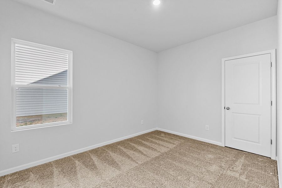 Spacious, unfurnished interior of a new home in Fieldstone, Lexington (Image 27). Spacious, unfurnished interior of a new home in Fieldstone, Lexington (Image 27).