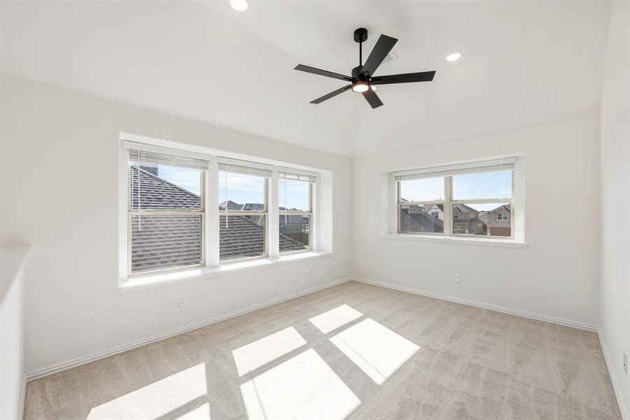 Spacious, unfurnished interior of a new home in Eagle Glen 50, Alvarado (Image 26). Spacious, unfurnished interior of a new home in Eagle Glen 50, Alvarado (Image 26).