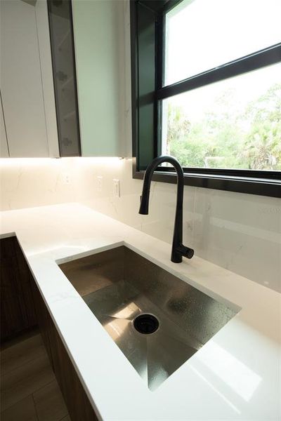 Close-up of interior finishes inside a home in , North Port (Image 21). Close-up of interior finishes inside a home in , North Port (Image 21).