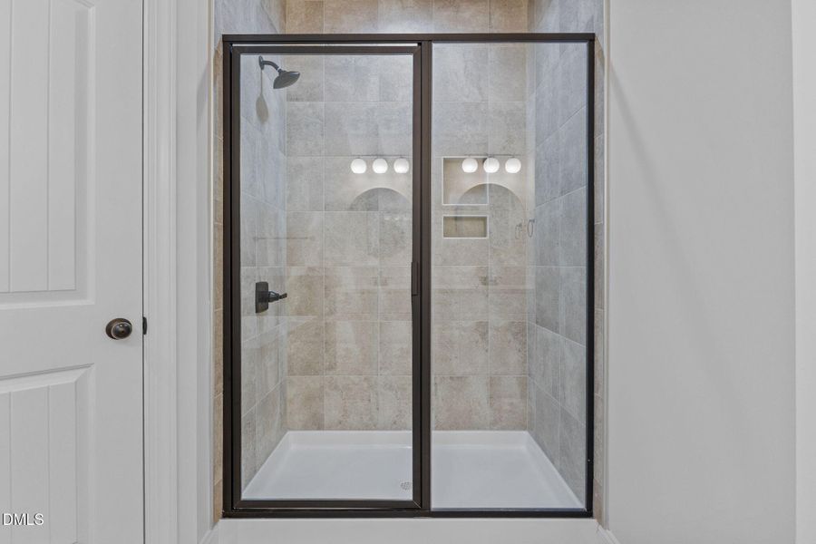 23-web-or-mls-AZ3A3728