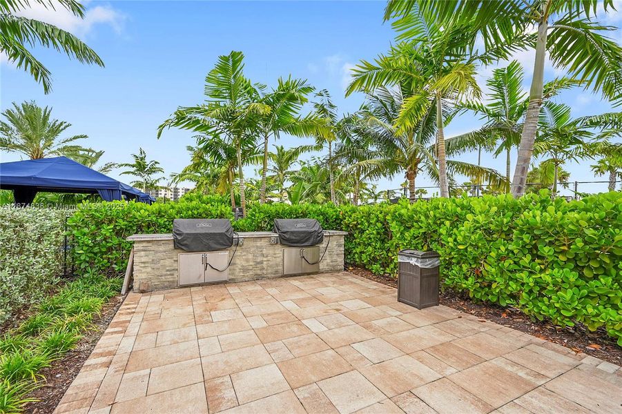 Image 24 of a home in Oak Tree.