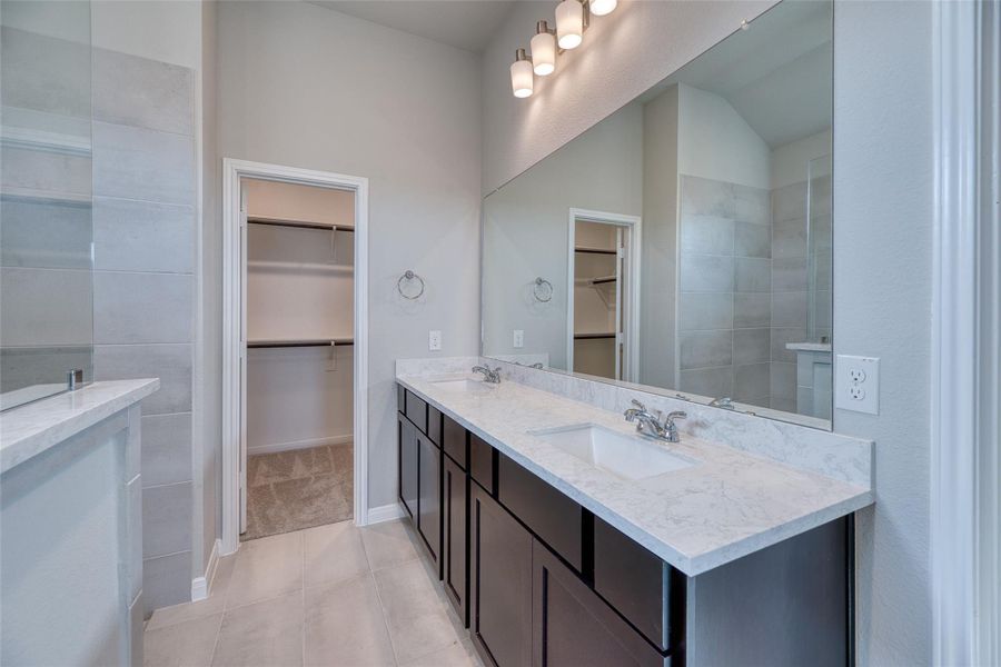 Furnished interior view inside a new home in Aldeana - Tejas Collection, Bonney (Image 7).