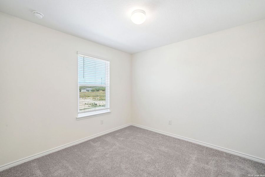 Spacious, unfurnished interior of a new home in Nagel Crossing, San Antonio (Image 17).