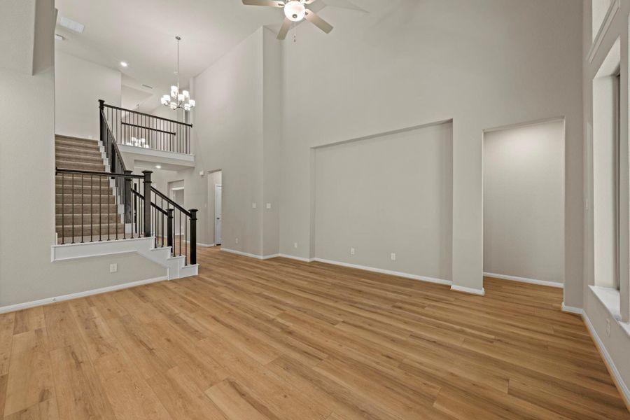 Spacious, unfurnished interior of a new home in Two Step Farm, Montgomery (Image 16).