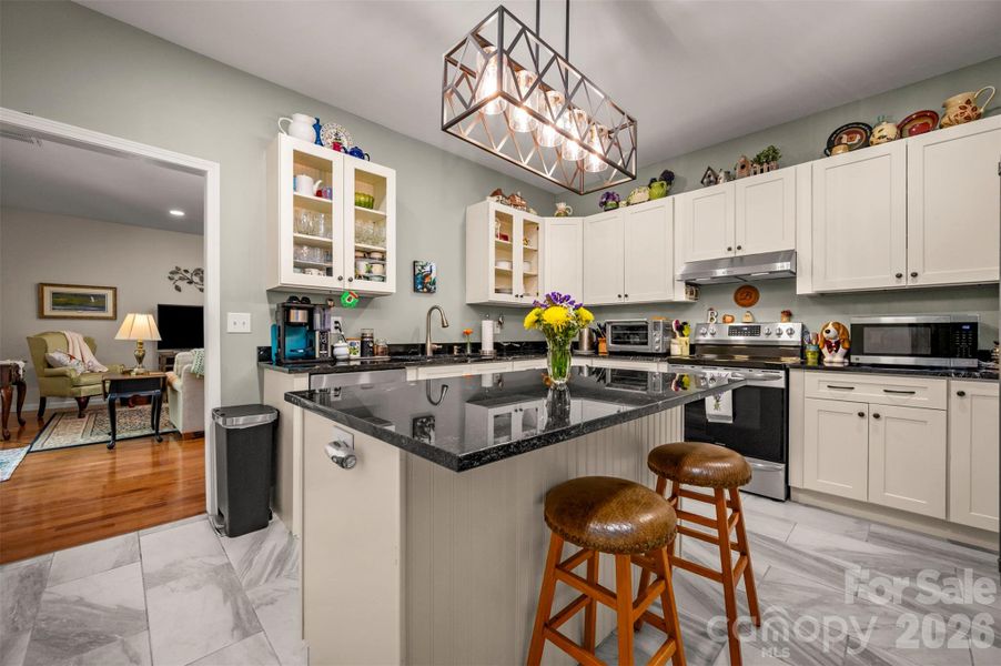 Furnished interior view inside a new home in , Hendersonville (Image 10). Furnished interior view inside a new home in , Hendersonville (Image 10).