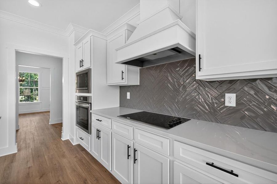 Furnished interior view inside a new home in Magnolia Ridge, Monroe (Image 7).