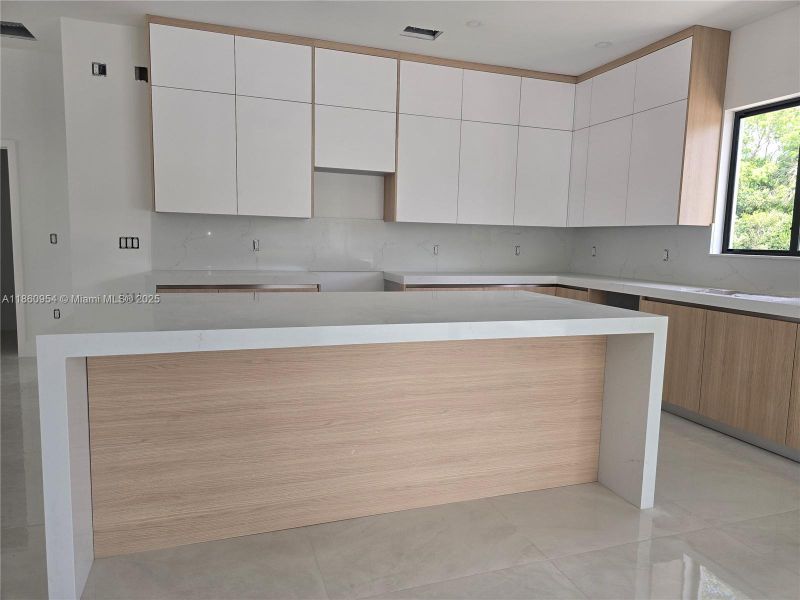 Furnished interior view inside a new home in , Miami (Image 6).