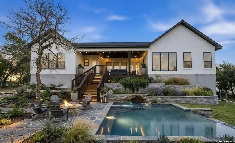 Exterior details and patio area of a home in , New Braunfels (Image 4).