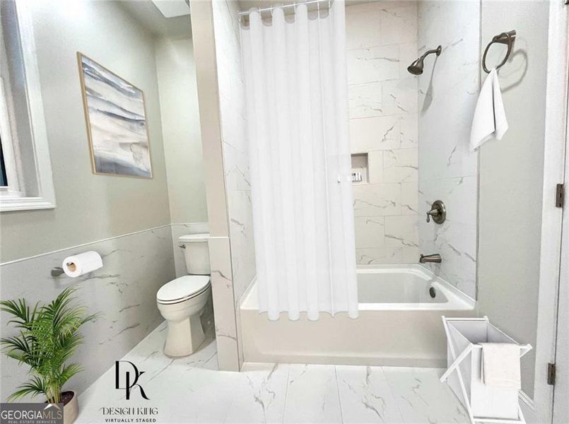 Furnished interior view inside a new home in , Atlanta (Image 16).