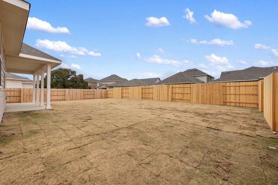 Exterior details and patio area of a home in Berry Creek Highlands, Georgetown (Image 32).
