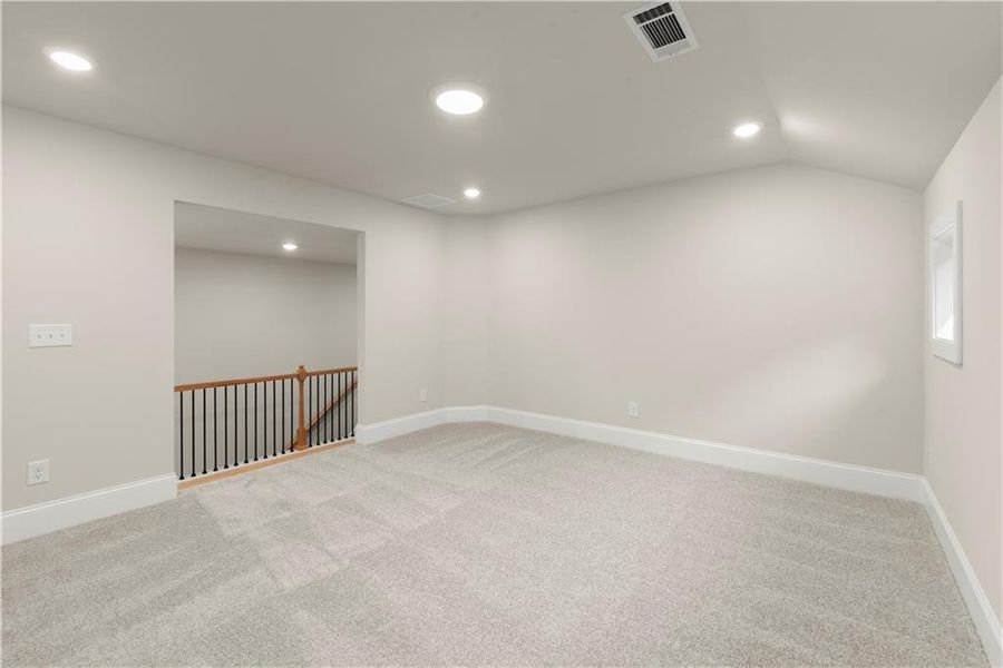 Spacious, unfurnished interior of a new home in , Covington (Image 49).