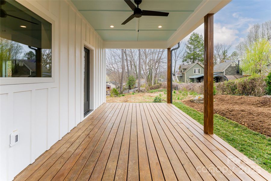 Photo of Similar Construction Photo of Similar Construction