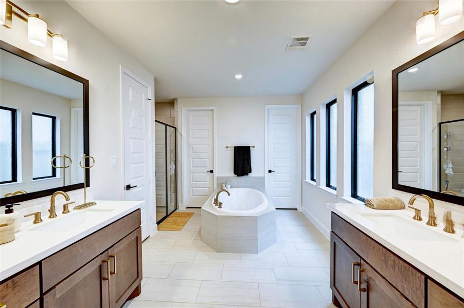 Furnished interior view inside a new home in , Fulshear (Image 11).