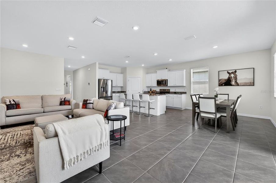 Furnished interior view inside a new home in , Ocala (Image 5).