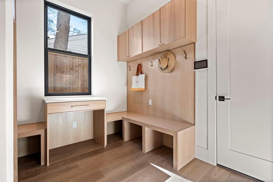 Furnished interior view inside a new home in , Dallas (Image 15).