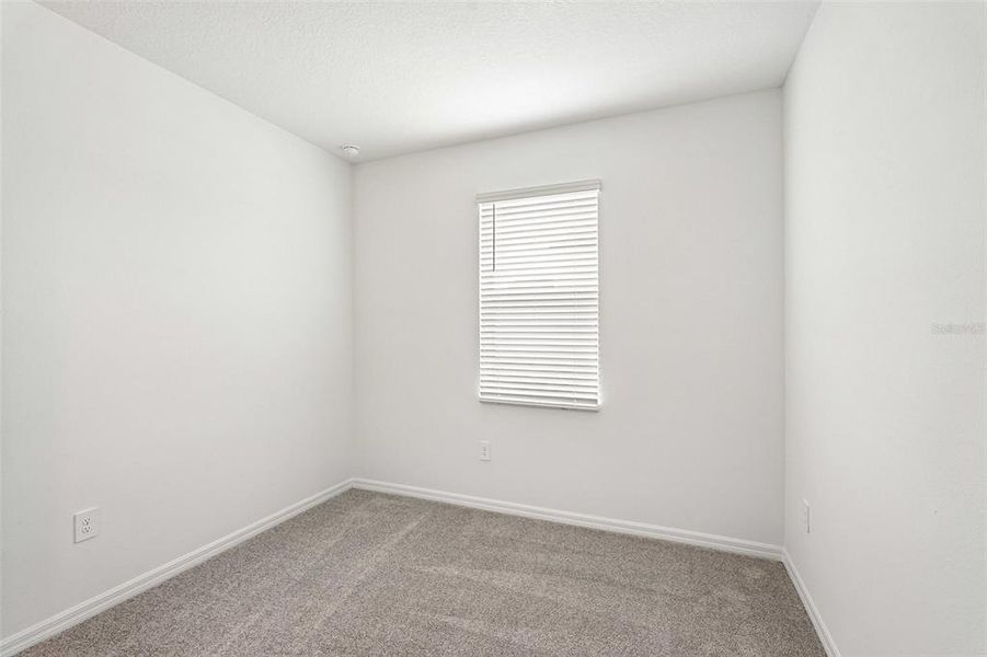 Spacious, unfurnished interior of a new home in Southpointe, Palmetto (Image 24). Spacious, unfurnished interior of a new home in Southpointe, Palmetto (Image 24).