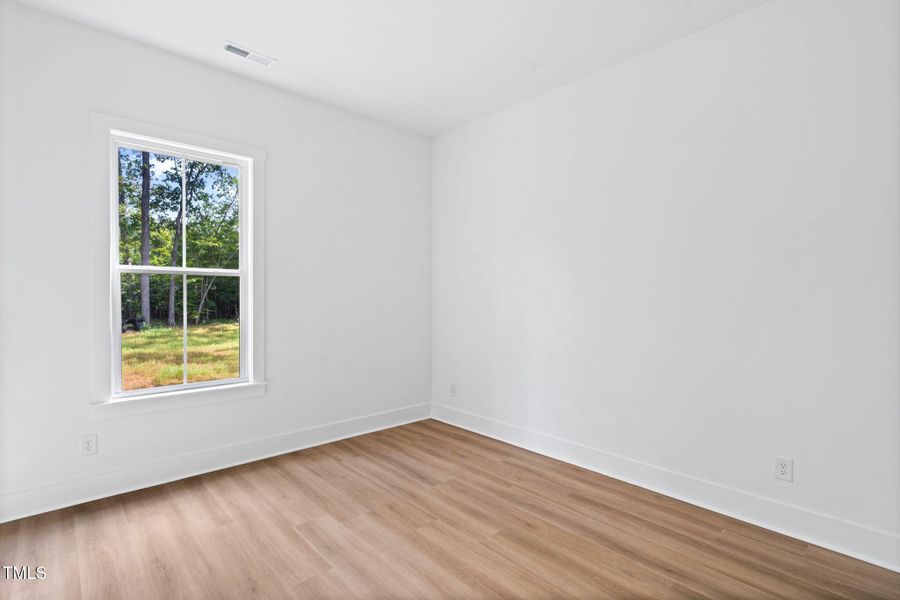 16-web-or-mls-712 Oaks Lane Rd-16