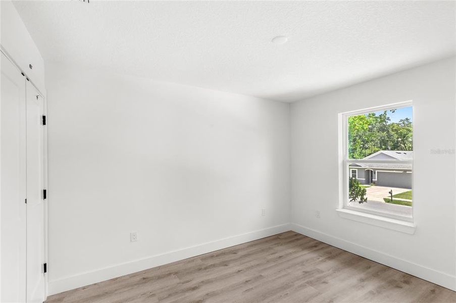 Spacious, unfurnished interior of a new home in , Winter Garden (Image 23).