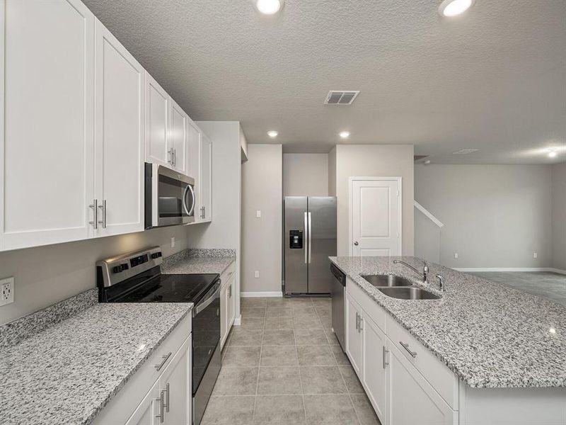 Image 22 of a home in Osprey Preserve.