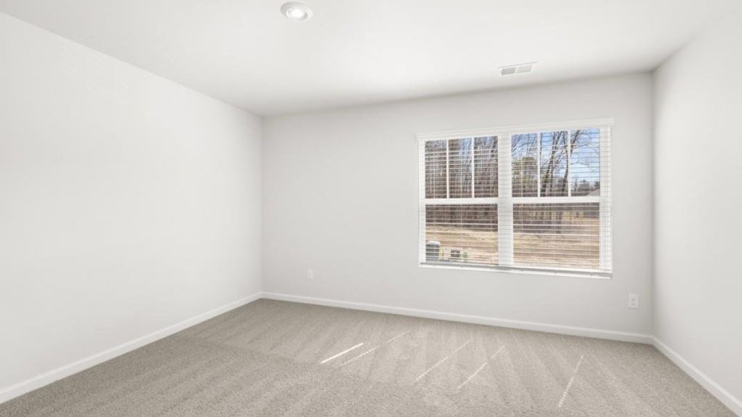 Spacious, unfurnished interior of a new home in South Wind, Union City (Image 17).