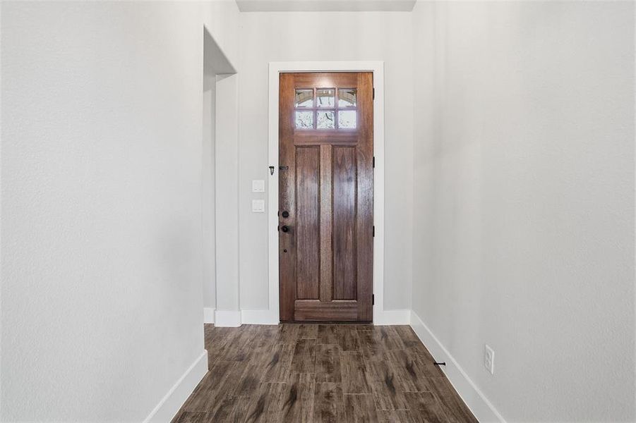 Spacious, unfurnished interior of a new home in Whispering Winds, Springtown (Image 31).