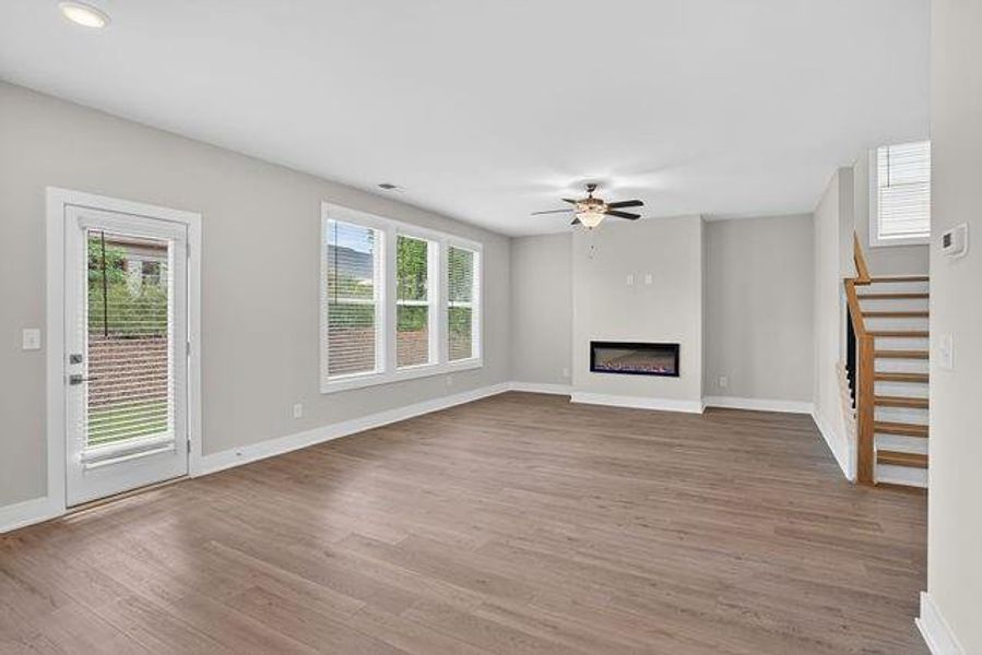 Spacious, unfurnished interior of a new home in Killian Manor at The Adares, Adairsville (Image 17).