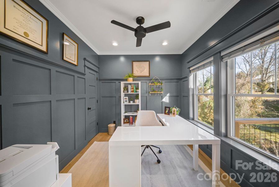 Incredible Home Office