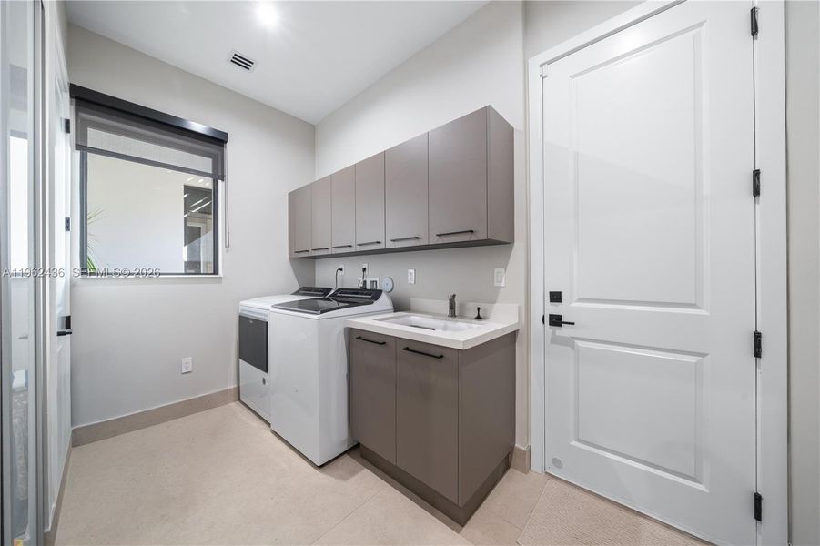 Furnished interior view inside a new home in , Miami (Image 30). Furnished interior view inside a new home in , Miami (Image 30).