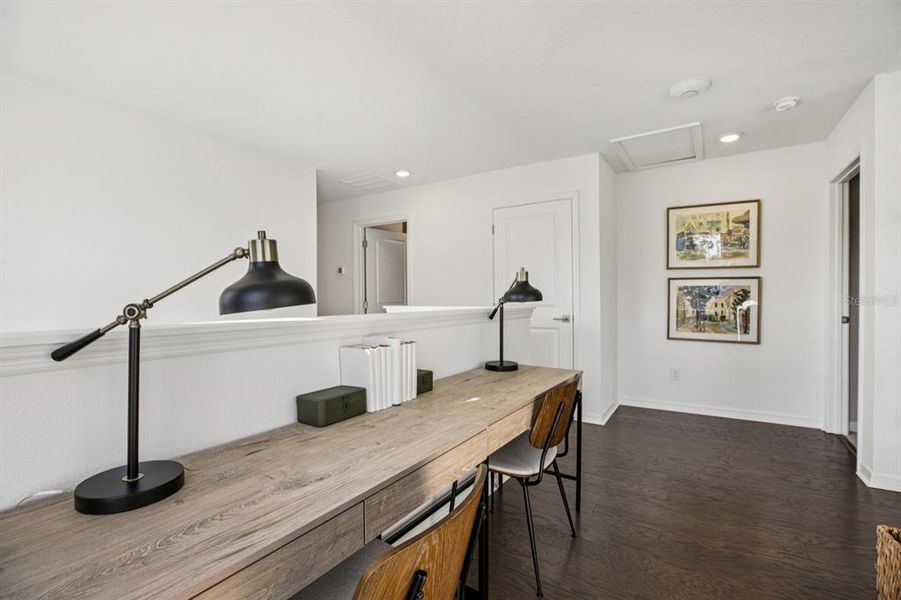 Furnished interior view inside a new home in Northlake Classical, Winter Garden (Image 39). Furnished interior view inside a new home in Northlake Classical, Winter Garden (Image 39).