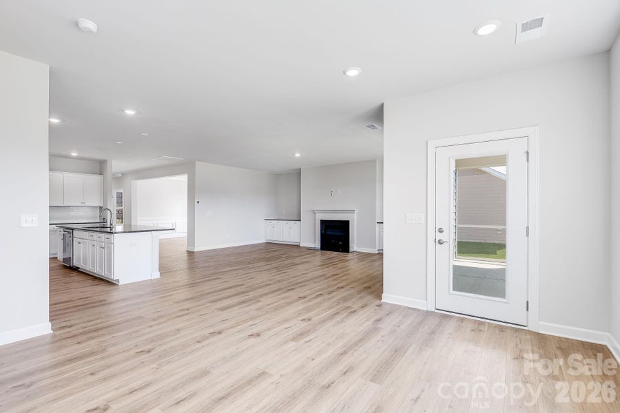 Spacious, unfurnished interior of a new home in Roselyn, Lancaster (Image 23). Spacious, unfurnished interior of a new home in Roselyn, Lancaster (Image 23).