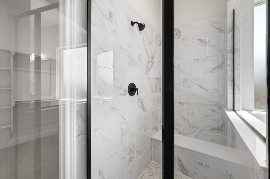 Close-up of interior finishes inside a home in Myrtle Creek, Waxahachie (Image 14).