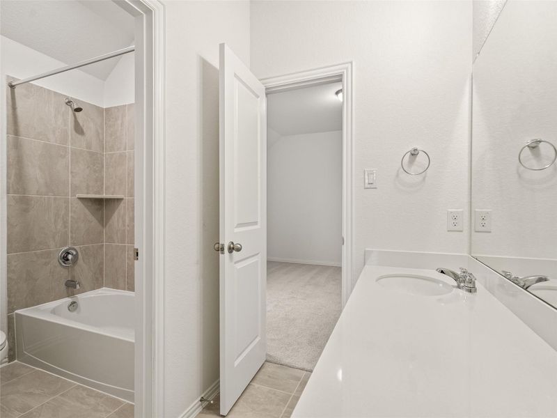 Furnished interior view inside a new home in Brookewater, Rosenberg (Image 10).