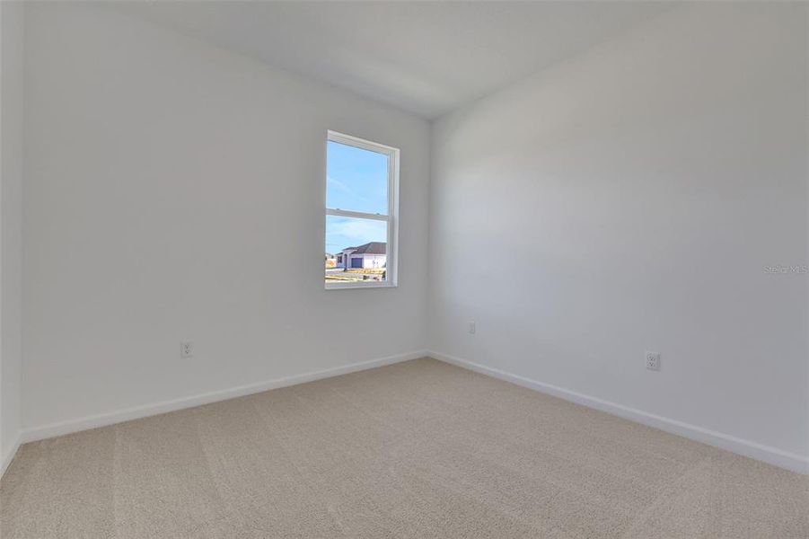 Spacious, unfurnished interior of a new home in Seaport Village, Tavares (Image 11).