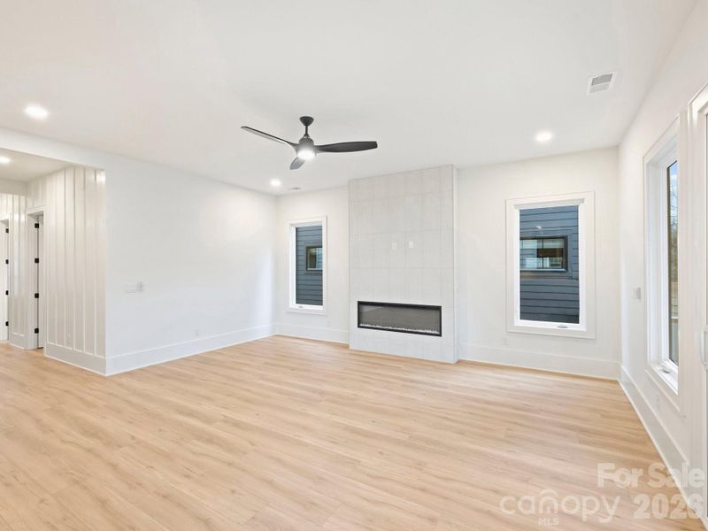 Spacious, unfurnished interior of a new home in , Charlotte (Image 21).