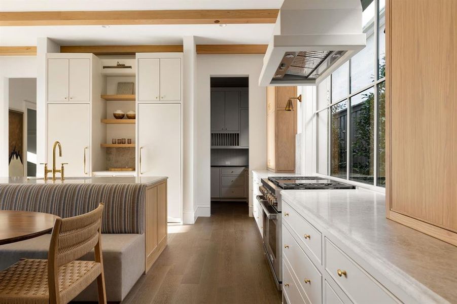 Furnished interior view inside a new home in , Frisco (Image 18).