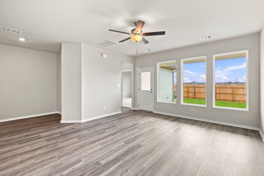 New Home in TAYLOR, TX.  - Slide 17
