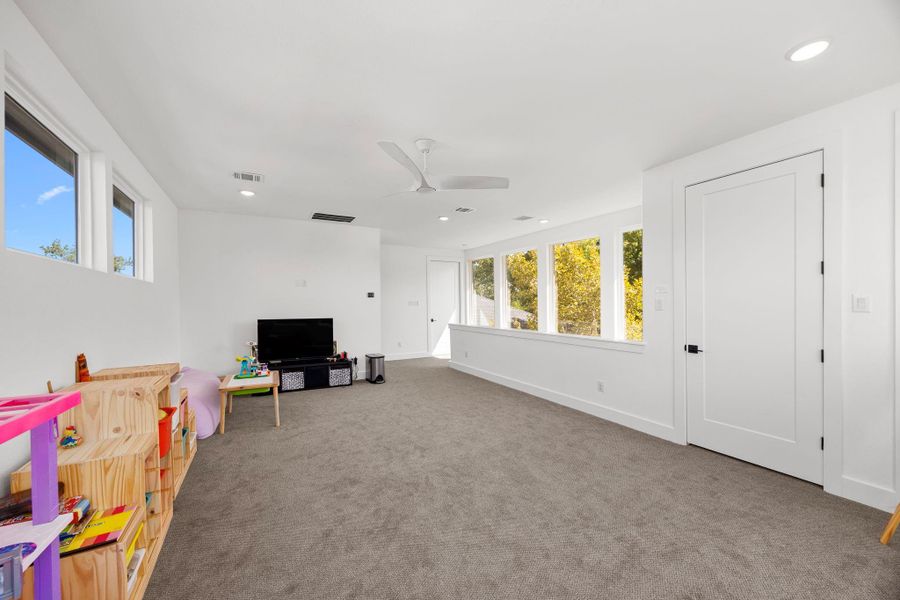 This could be a 5th bedroom.  Full private bathroom. Large walk in closet.