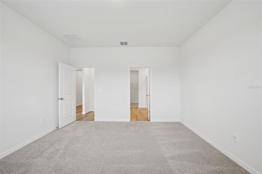 Spacious, unfurnished interior of a new home in Two Rivers - Classic Series, Zephyrhills (Image 40).