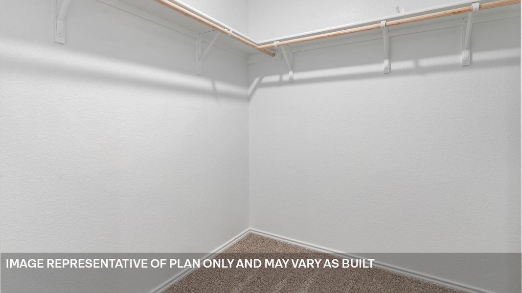 Spacious, unfurnished interior of a new home in Durango, Mustang Ridge (Image 16).