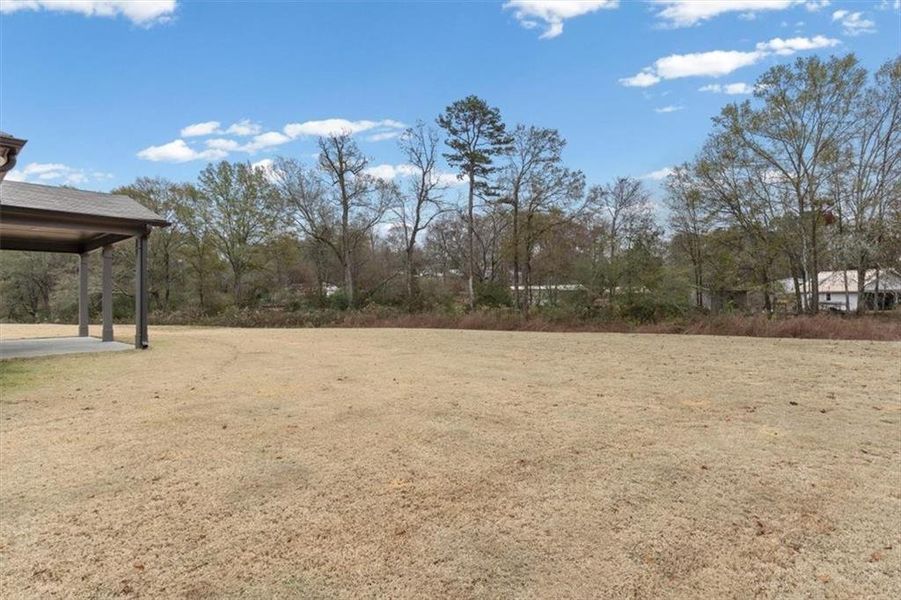 Image 39 of a home in Laurel Park.
