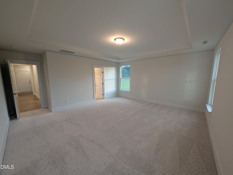 PXL_20250926_223802022 PXL_20250926_223802022